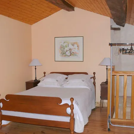 Les Oiseaux Apartment *